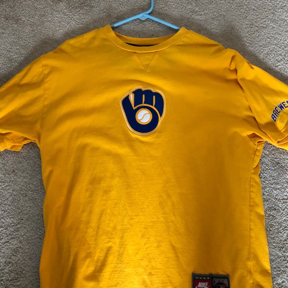 Vintage Nike Milwaukee Brewers Nike T